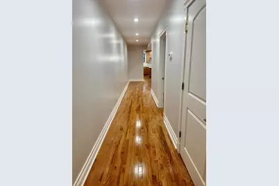 2308 W Farwell Avenue #3E, Chicago, IL 60645 - Photo 10