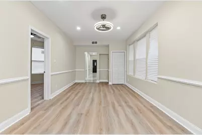 4704 W Monroe Street #1, Chicago, IL 60644 - Photo 12