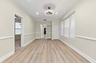 4704 W Monroe St, Chicago, IL 60644 - Photo 12