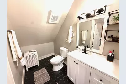 2115 W Barry Avenue #CH, Chicago, IL 60618 - Photo 12