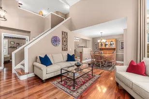 3819 Capri Ct, Naperville, IL 60564 - Photo 6