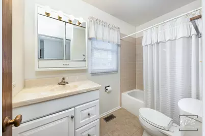 333 Pearson Circle, Naperville, IL 60563 - Photo 22