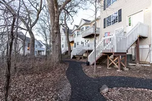 341 W Treehouse Ln, Round Lake, IL 60073 - Photo 2
