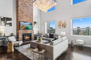 545 N Dearborn St, Chicago, IL 60654 - Photo 6