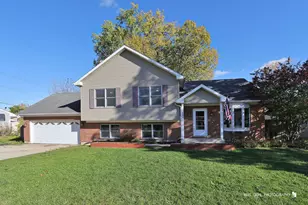 269 Lakewood Dr, Antioch, IL 60002 - Photo 2