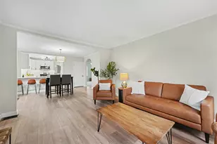 3634 178th St, Lansing, IL 60438 - Photo 6