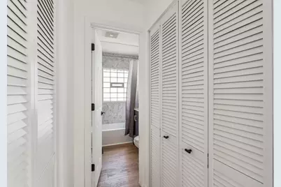 303 Spruce Street, North Aurora, IL 60542 - Photo 14