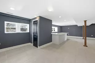 9157 S Paulina St, Chicago, IL 60620 - Photo 30