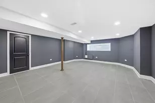 9157 S Paulina St, Chicago, IL 60620 - Photo 32