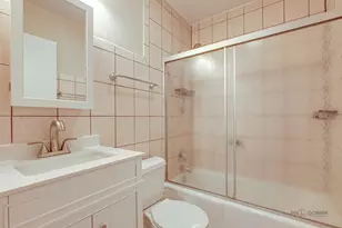 1595 N McKinley Rd, Lake Forest, IL 60045 - Photo 18