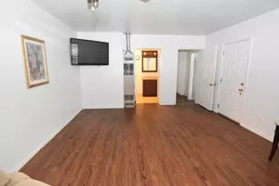 141 W 124th St, Chicago, IL 60628 - Photo 16