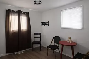 1020 Park Ave, Ford Heights, IL 60411 - Photo 4