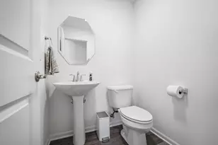 1034 Atterberg Rd, South Elgin, IL 60177 - Photo 8