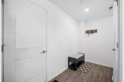 1034 Atterberg Road, South Elgin, IL 60177 - Photo 16