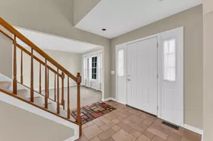 6063 Morningside Ct, Gurnee, IL 60031 - Photo 4