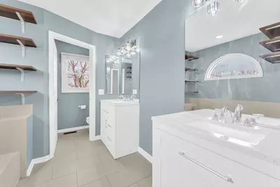 6063 Morningside Court, Gurnee, IL 60031 - Photo 24