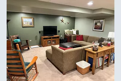 5716 Breezeland Road, Carpentersville, IL 60110 - Photo 48