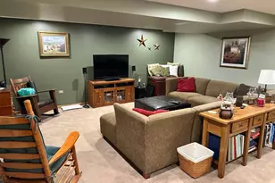 5716 Breezeland Rd, Carpentersville, IL 60110 - Photo 48