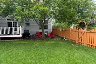 5716 Breezeland Rd, Carpentersville, IL 60110 - Photo 64