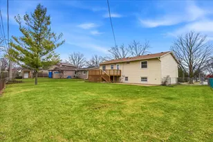 1022 Whitebridge Ln, Hanover Park, IL 60133 - Photo 16