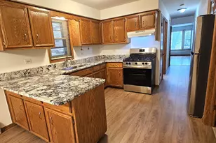 5324 S Long Ave, Chicago, IL 60638 - Photo 4