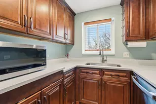 7306 Blackstone Ave, Justice, IL 60458 - Photo 6