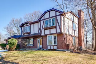 188 W Center St, Wood Dale, IL 60191 - Photo 1