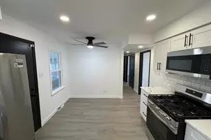 7545 Beloit Ave, Bridgeview, IL 60455 - Photo 10