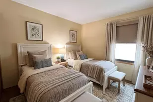 4361 W 190th Pl, Country Club Hills, IL 60478 - Photo 8