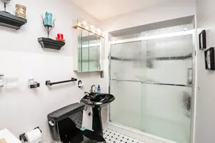 3812 N Oakley Ave, Chicago, IL 60618 - Photo 10