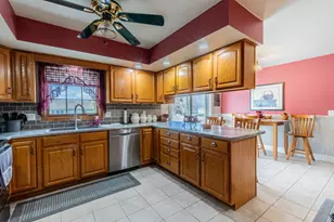 732 N Linn St, Princeton, IL 61356 - Photo 10