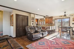 9510 Martin Dr, Spring Grove, IL 60081 - Photo 2