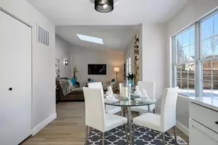 1100 N Warwick Circle, Hoffman Estates, IL 60169 - Photo 10