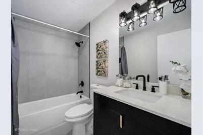 1100 N Warwick Circle, Hoffman Estates, IL 60169 - Photo 20