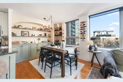 1455 N Sandburg Terrace #608, Chicago, IL 60610 - Photo 8