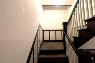 1419 E 56th St, Chicago, IL 60637 - Photo 4