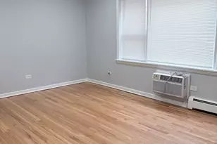 16 W Terrace St, Villa Park, IL 60181 - Photo 2