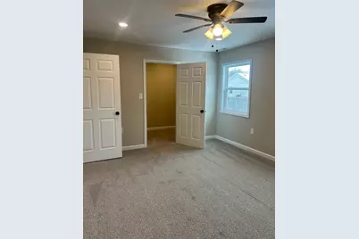 804 Scottswood Drive, Urbana, IL 61802 - Photo 18