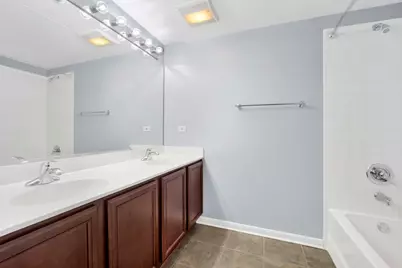 1550 S Blue Island Avenue #403, Chicago, IL 60608 - Photo 16