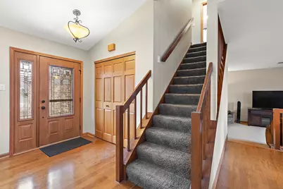 7458 W Wishing Well Drive, Frankfort, IL 60423 - Photo 6