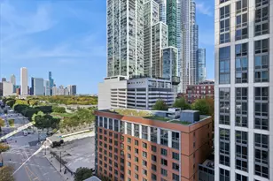 1250 S Michigan Ave, Chicago, IL 60605 - Photo 8
