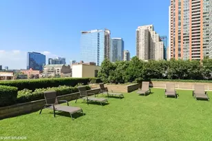 1250 S Michigan Ave, Chicago, IL 60605 - Photo 20