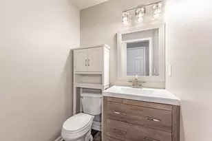 11173 Downing Ln, Roscoe, IL 61073 - Photo 10