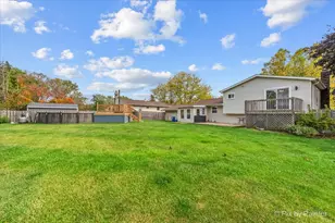 12976 W 28th St, Beach Park, IL 60099 - Photo 16