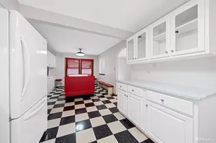 9837 Massasoit Ave, Oak Lawn, IL 60453 - Photo 10