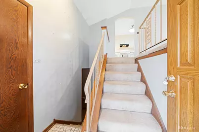 9837 Massasoit Avenue, Oak Lawn, IL 60453 - Photo 4