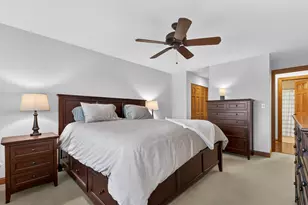 907 Curtiss St, Downers Grove, IL 60515 - Photo 14