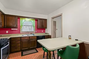 2307 Branch Rd, Champaign, IL 61821 - Photo 6