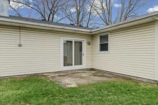 2307 Branch Rd, Champaign, IL 61821 - Photo 32