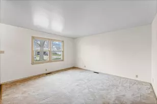 2307 Branch Rd, Champaign, IL 61821 - Photo 8